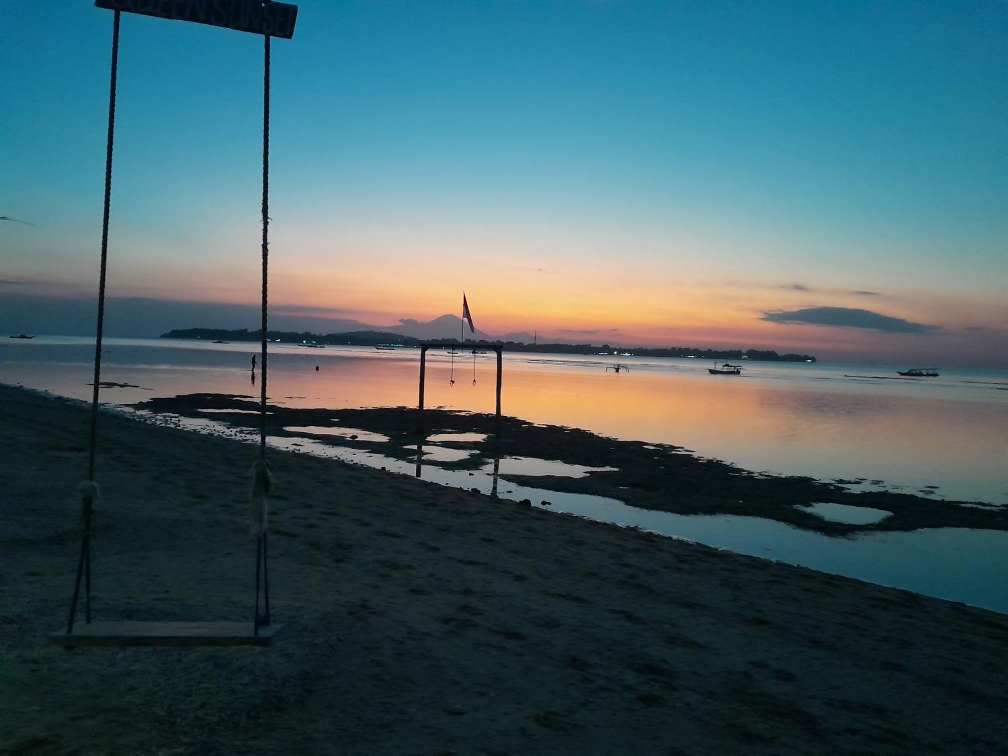 Florine'S Garden Hotel Gili Air Exterior foto