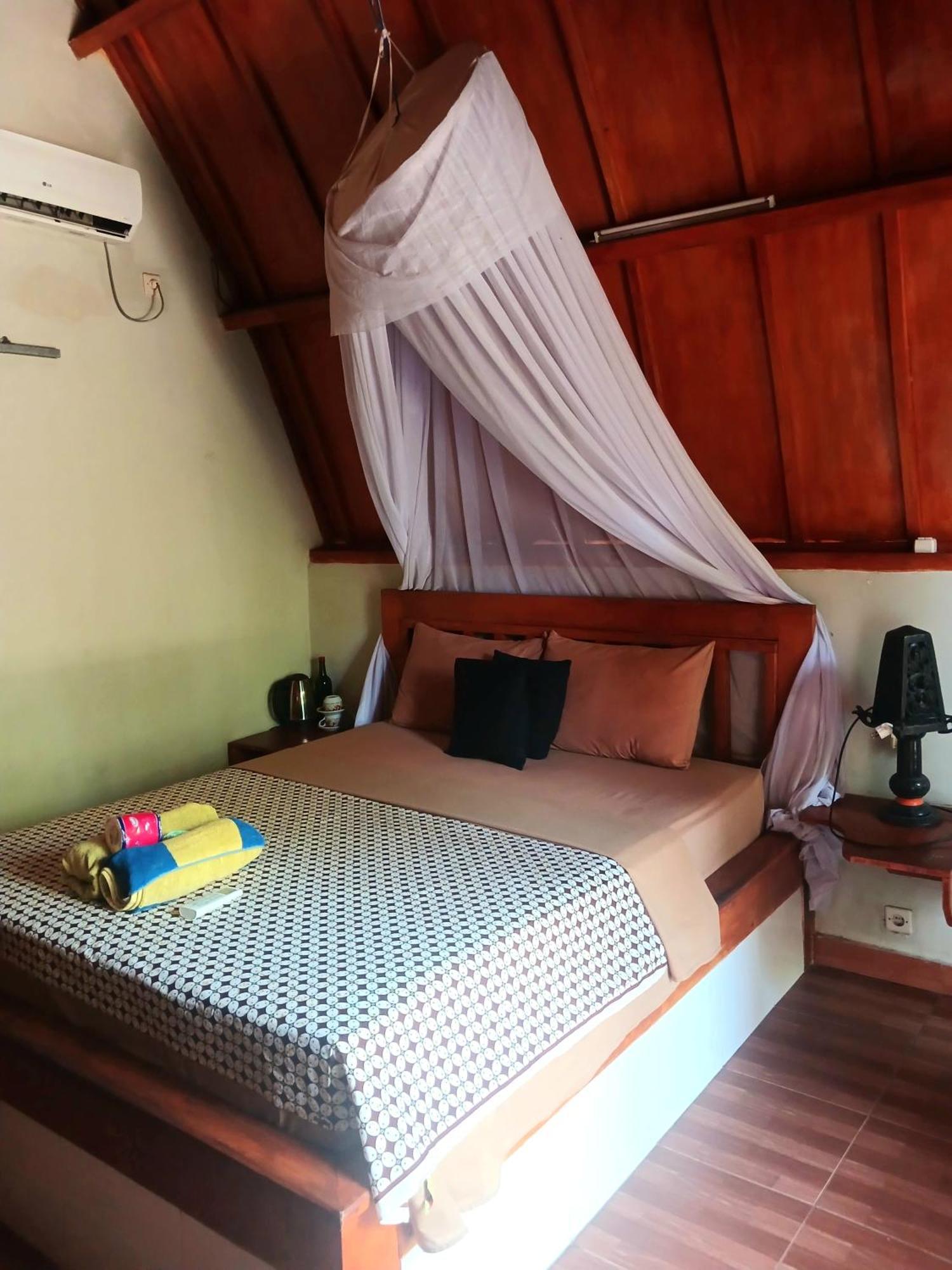 Florine'S Garden Hotel Gili Air Exterior foto